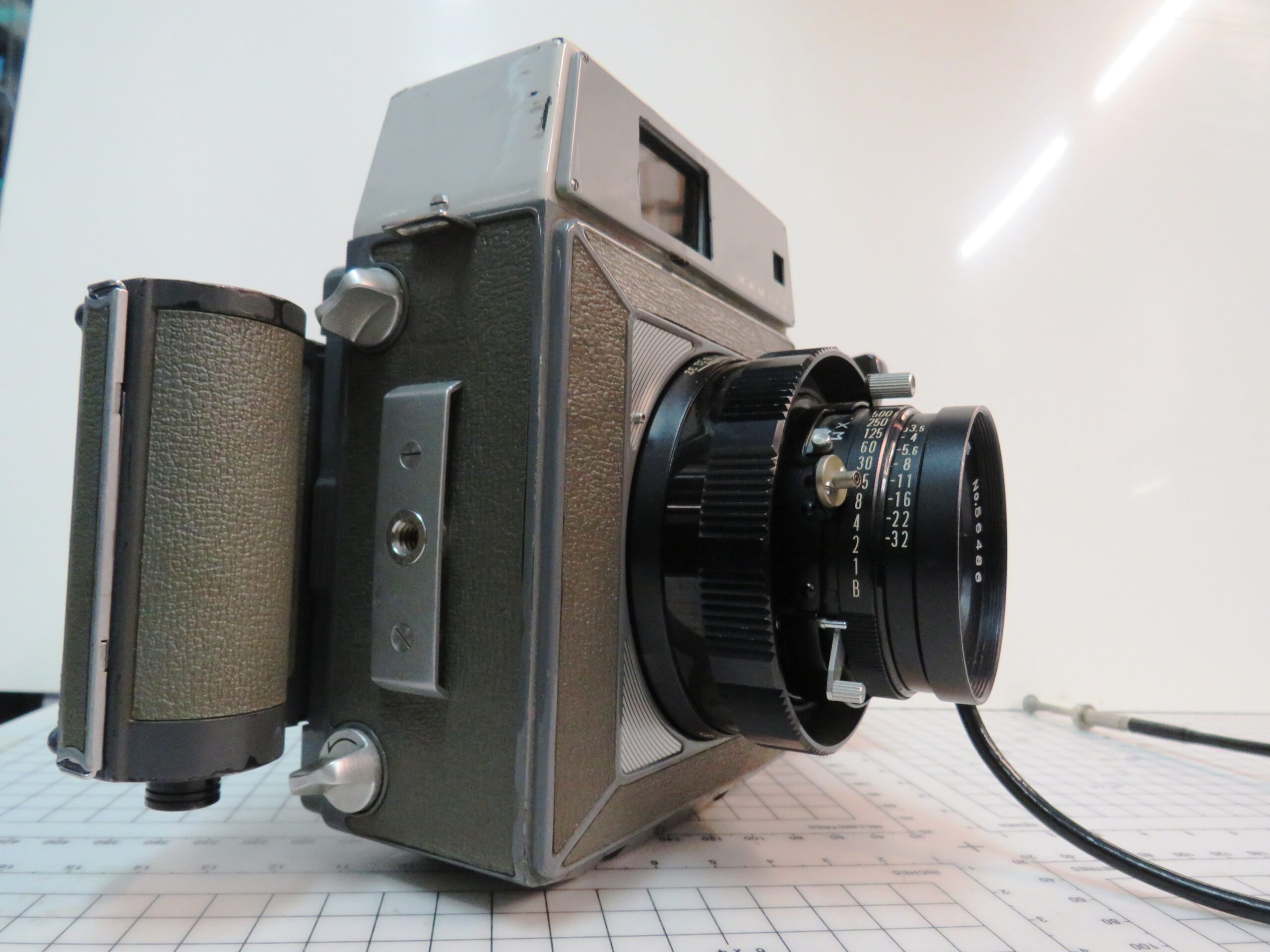 Mamiya Press Camera + 100mm f3.5 Sekor + 6×9 Roll Film Back + Grip
