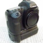 Canon EOS 5D MK II Digital Body With Charger