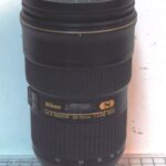 Nikon AF 24-70mm f2.8 G ED AFS Lens With Lenshood
